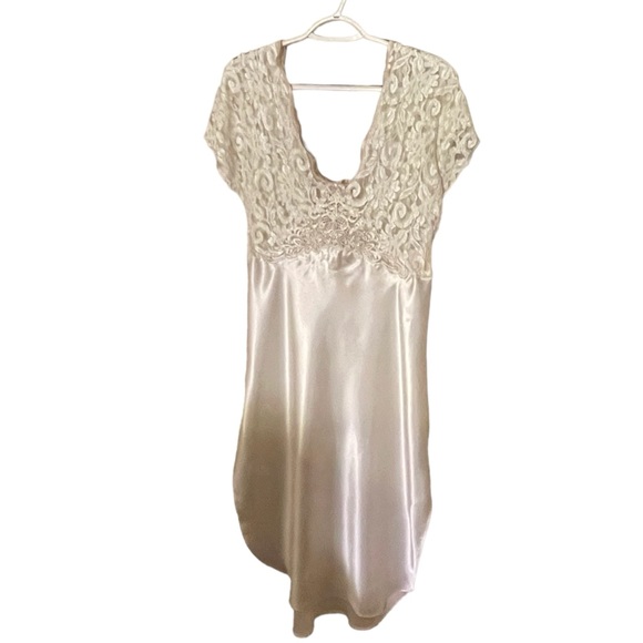 Vintage Cinema Etolie Nightgown-NWT - Picture 1 of 10